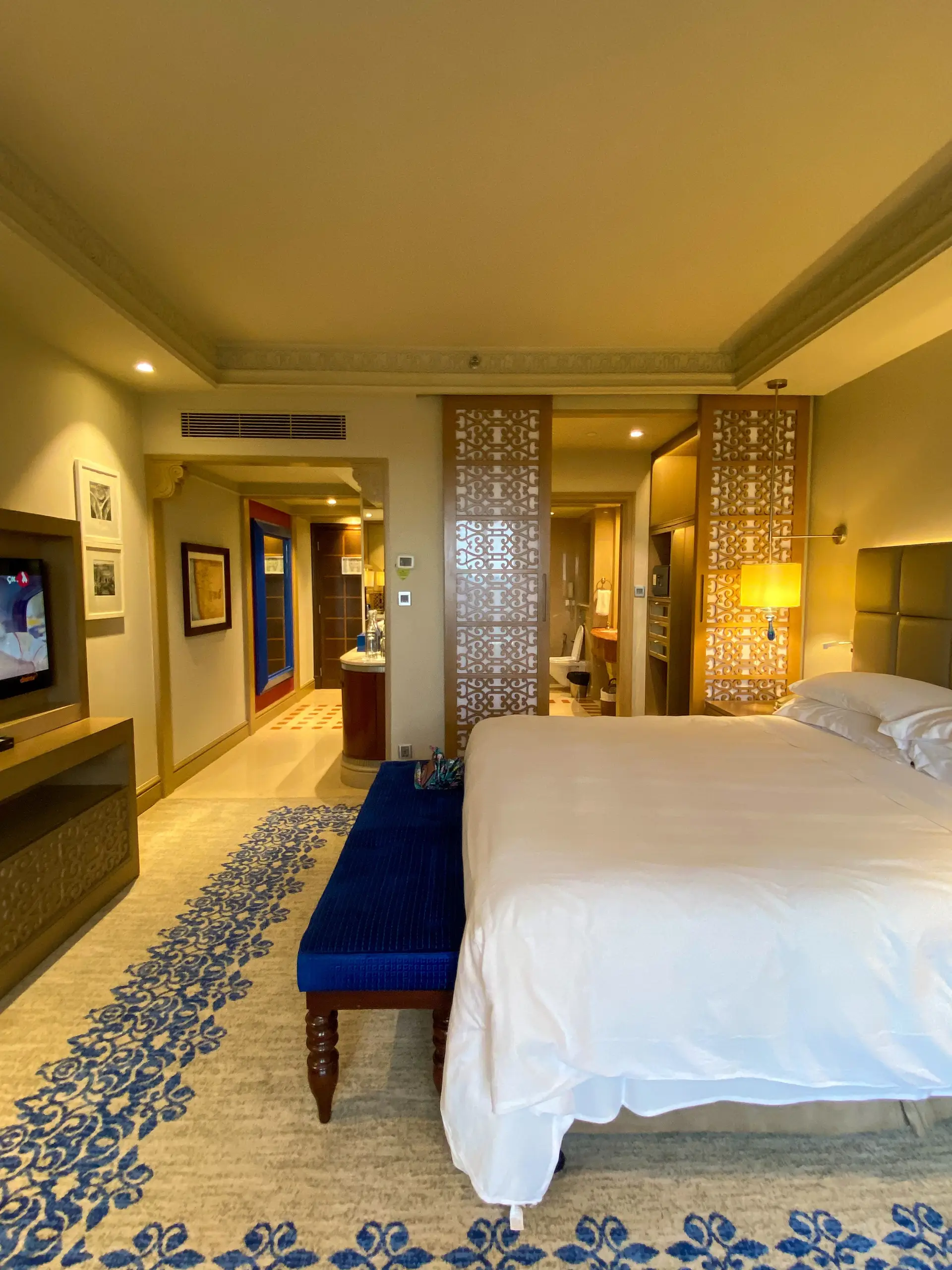 Premium Hotel Room